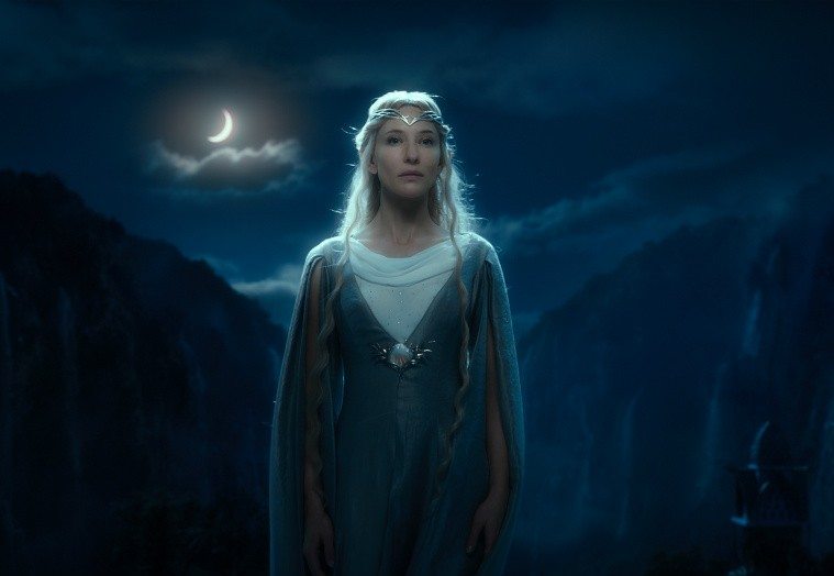 Cate-Blanchett-the-moon-goddess