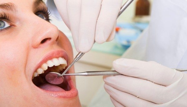 Çağdaş Kışlaoğlu ile estetik diş sağlığı ve implant tedavisi Estetik Diş Sağlığı İmplant Tedavisi