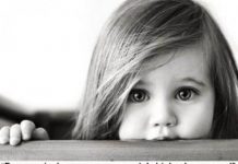 Babasız büyümek zorunda kalan bir çocuk Ben sensiz de yaşarım; ama seninle bir başka yaşarım...