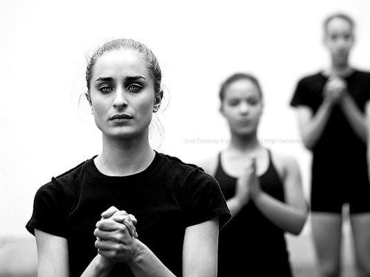 Görünmeyeni Görmek: Karanlıkta Diyalog