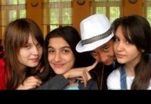 Ergen Çocuğunuza Arkadaş Değil Anne-Baba Olun! Ergen Çocuğunuza Arkadaş Değil Anne-Baba Olun!