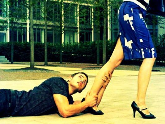 Terk edilen yazar: En büyük dert ortağım Microsoft Word