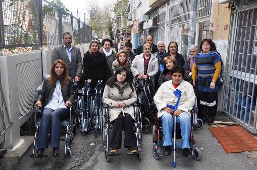 3 Aralık Dünya Engelliler Günü Tekerlekli Sandalye Dağıtımı
