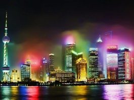 renklerin şehri şanghay çin