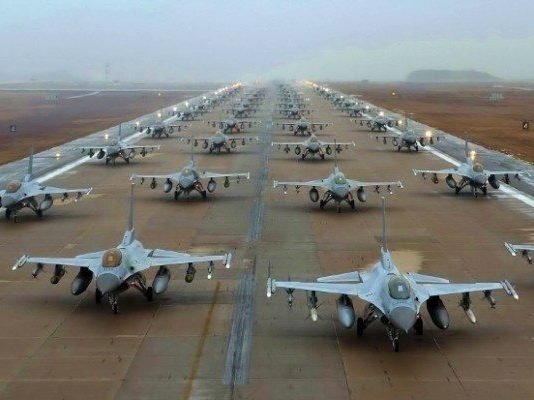 turk f16 jetleri anadolu kartalları rusya uçak krizi putin