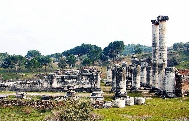 artemis tapınağı