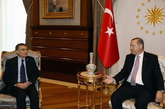 aziz sancar cumhurbaskani erdogan ile aksaray cumhurbaskanligi sarayinda