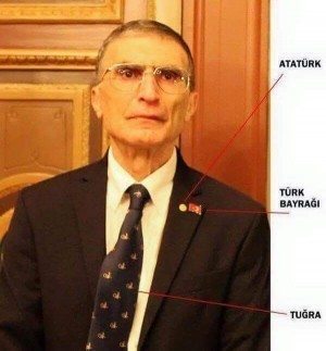 aziz sancar atatürk anıtkabir türk bayrağı tuğra