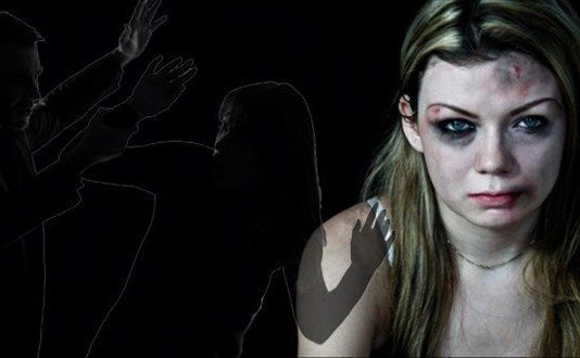 kadınlar maduniyet tecavüz, şiddet ahlak