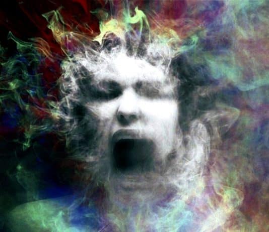 Sanal gerçeklik ve tüketim toplumunda son nokta