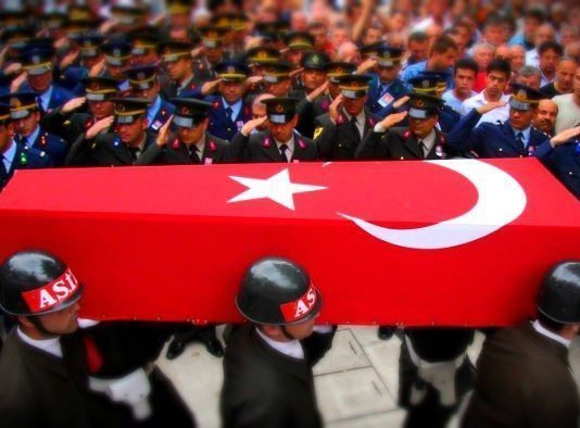 Terör olaylarının medya tarafından bilinçsizce yansıtılması, milli duyguların ve toplumsal duyarlılığın zedelenmesine yol açmıştır.