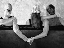 yalan yalancı sevgili kendi matrixini yaratanlar