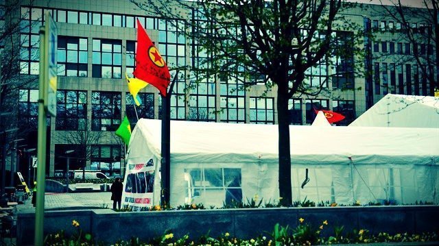 belçika brüksel pkk çadırı terör avrupa birliği