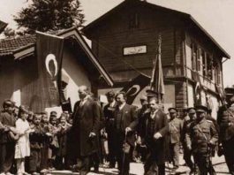 23 Nisan: Sevinin küçükler Övünün büyükler