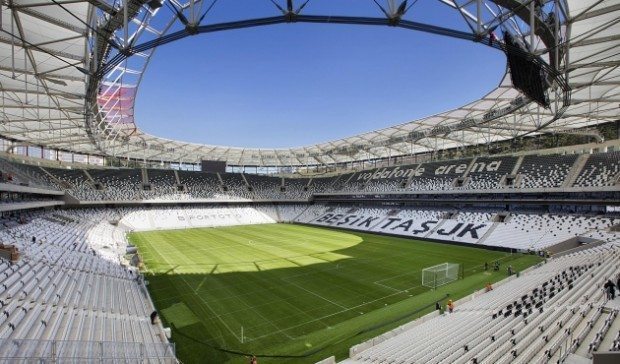Vodafone Arena açıldı