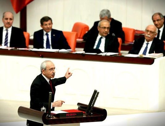 Önüne yatmak ve Kılıçdaroğlu'nun cevaplanmayan soruları