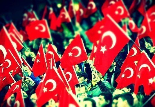 Yeni Türkiye'de yeni kutlamalar başlatılırken milli bayramlar eski değerini kaybediyor
