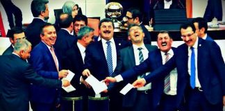 Bir kişinin seçtiği yeni Başbakan Binali Yıldırım; dokunulmazlıkların kaldırılmasıyla HDP'nin meclisten atılması... Demokrasi Treni nereye?