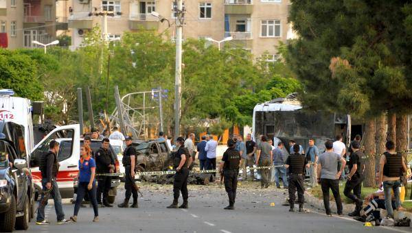 Diyarbakır'da patlama: Son Durum