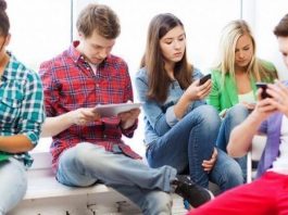 İletişim mi? İnternet, televizyon ve siber İletişimsizlik