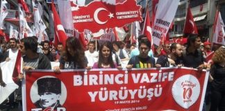 Türkiye Gençlik Birliği (TGB) 19 Mayıs Atatürk'ü Anma Gençlik ve Spor Bayramı kapsamında "Birinci Vazife Yürüyüşü" düzenledi.