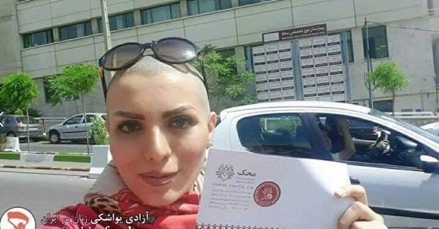 İran'da kadın: Instagram modelleri tutuklandı