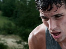 Aşırı terleme neden kaynaklanır? Tedavisi nedir?