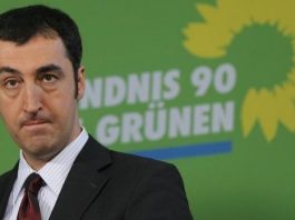 Cem Özdemir kimdir? Özdemir'e neden yakın koruma verildi?
