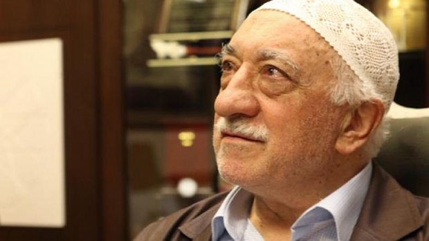 Fethullah Gülen'in Yavuz Sultan Selim kaftanı ile halifelik planı