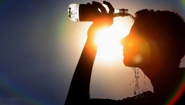Oruç tutarken daha az susuzluk hissetmek için ne yapmak gerekiyor? Ramazan ayında susuz kalmamak için 8 altın öneri...