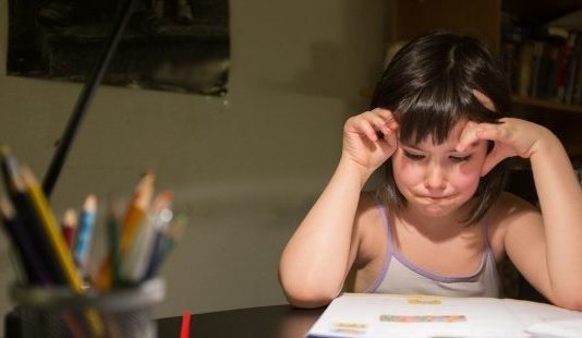 Sınav stresi diş gıcırdatma ve diş kaybına neden oluyor!