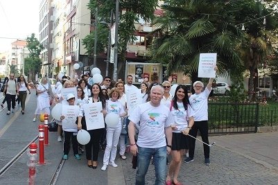  JCI Türkiye, albinizmli bireyler için farkındalık yürüyüşü yaptı
