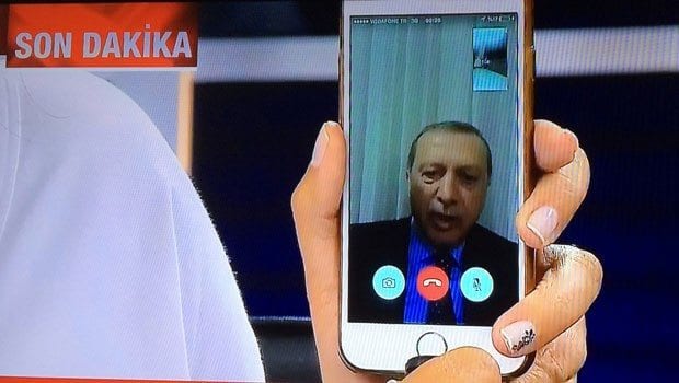 Cumhurbaşkanı Erdoğan halkı meydanlara çağırdı