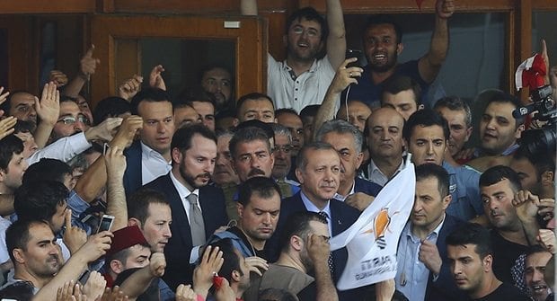 Economist: Erdoğan daha güçlü konuma gelecek