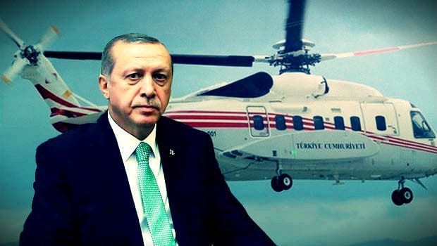 Darbe girişimi devam ederken Cumhurbaşkanı Erdoğan kendisini götürmeye gelen helikopter pilotlarına sordu: "Kimden yanasınız?" diye sordu.
