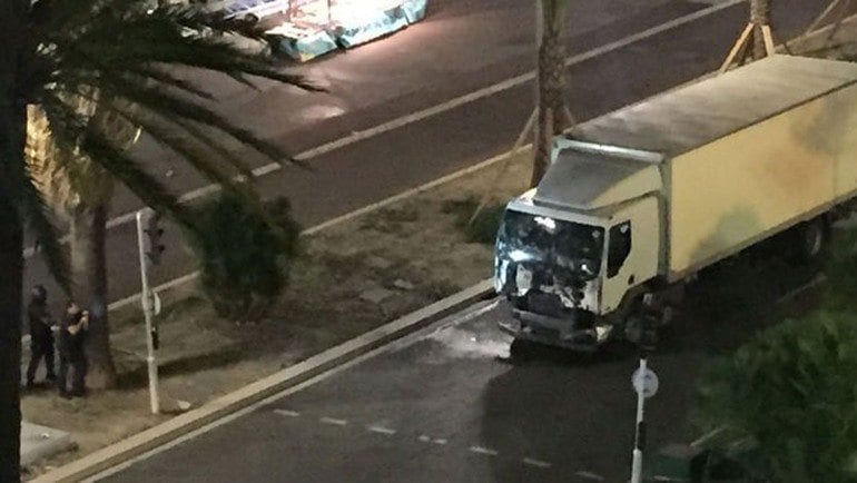 Fransa Milli Günü kutlamalarında Nice'te terör saldırısı