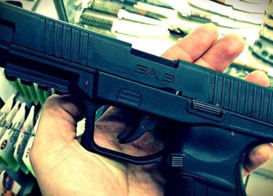 Ruhsatlı silah verilmesinin kolaylaştırılması çok tehlikeli