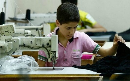 Reuters: Suriyeli çocuklar Günde 15 saat kayıt dışı çalıştırılıyorlar