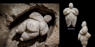 Çatalhöyük'te Neolitik Dönem'e ait 'eşsiz' kadın heykelciği bulundu