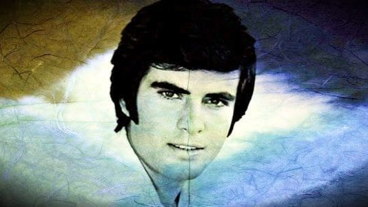 Devrimin Çocuğu: Tarık Akan