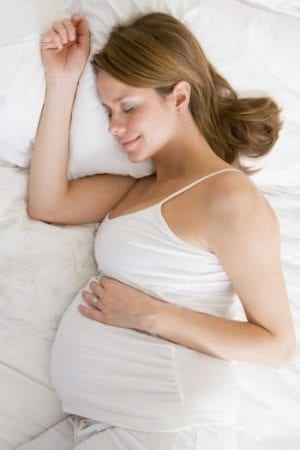 hamilelikte uyku ihtiyaci neden artar kaliteli bir uyku icin ne yapmali
