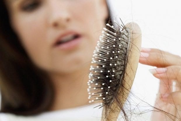 kadınlarda saç dökülmesine karşı ne yapılmalı
