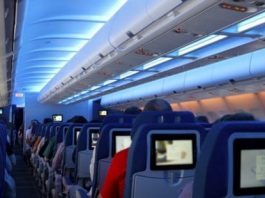 Uçakta nasıl rahat ve güvenli yolculuk yaparız?