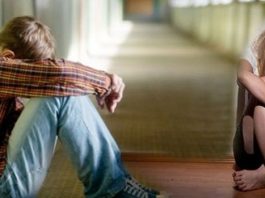 Teknolojiyle yalnızlaşan bireyler maddeye yöneliyor!