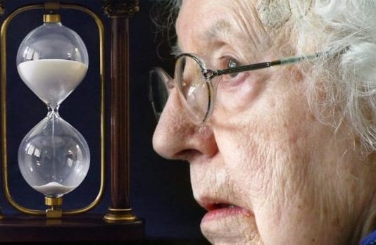 Yaşlılık bir hastalık değil! Yaşlanmaktan korkmayın!