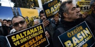 HRW: Türkiye'de baskı giderek derinleşiyor