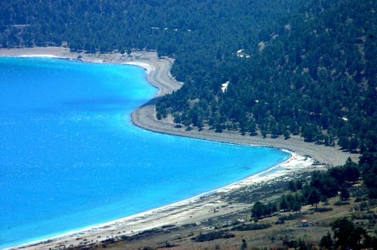 salda gölü ÇED sürecinden 6 gün sonra Orman Su İşleri Bakanı Veysel Eroğlu tarafından temeli atıldı