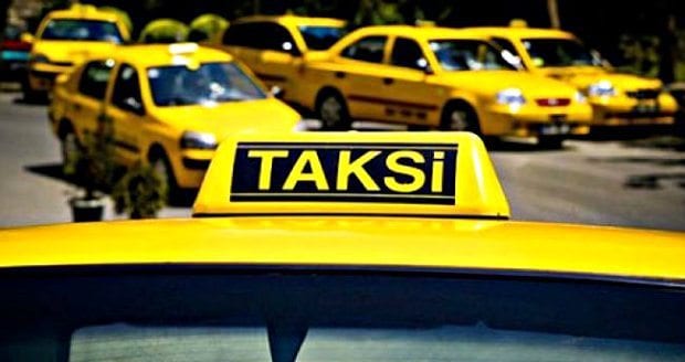 Taksi ve minibüs şoförlerine ceza puan sistemi geliyor. UKOME kararına göre kısa mesafe için yolcu almayan şoförler trafikten men edilecek.