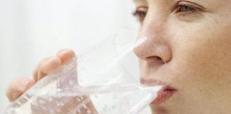 Yetersiz su tüketiminin olumsuz etkileri nelerdir?