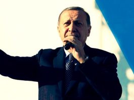 Meclis Genel Kurulu'nda anayasa değişikliği teklifi kabul edilmesiyle Cumhurbaşkanı Erdoğan'dan ilk referandum açıklaması geldi.
